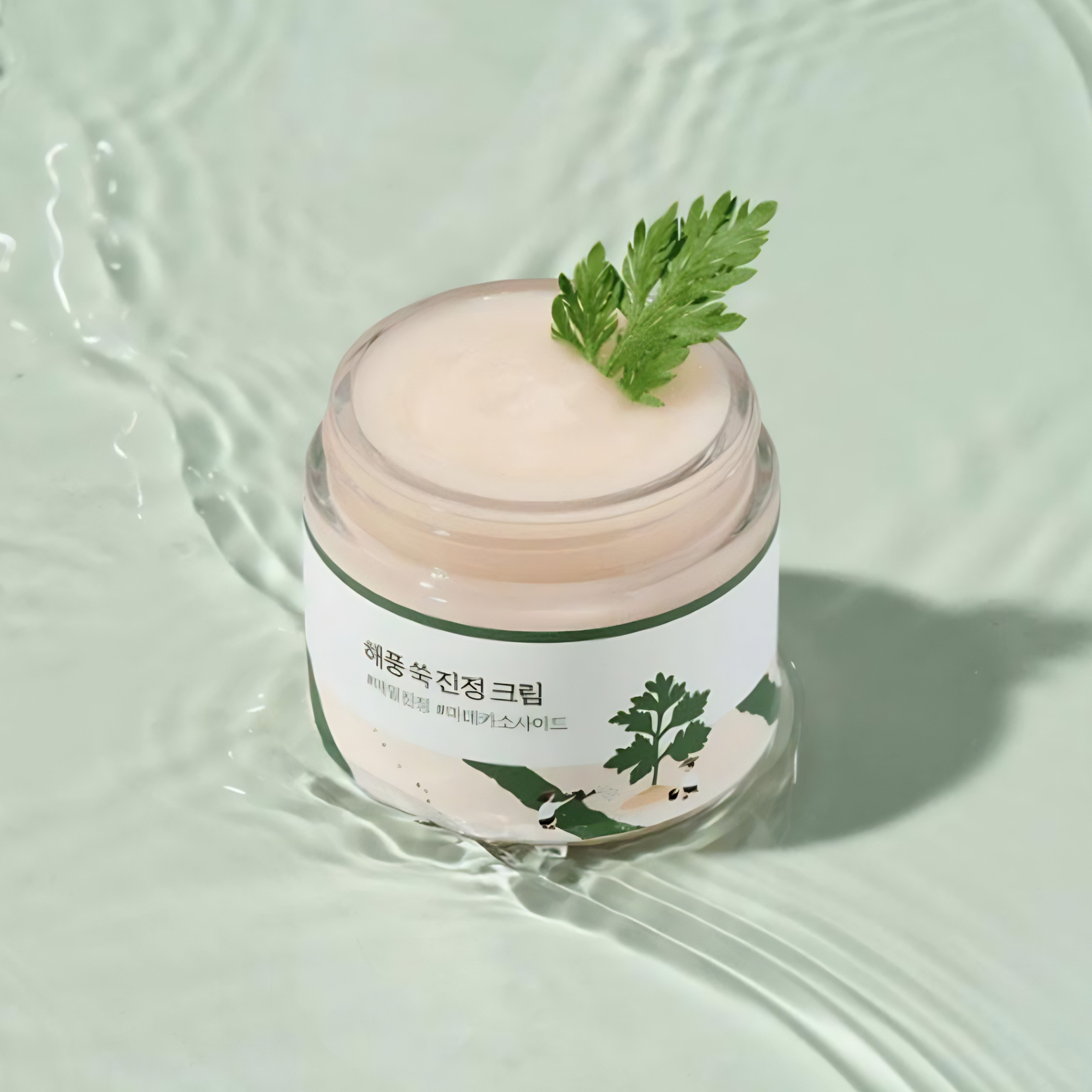 Kem dưỡng Round Lab Mugwort Calming 80ml - Ảnh 2