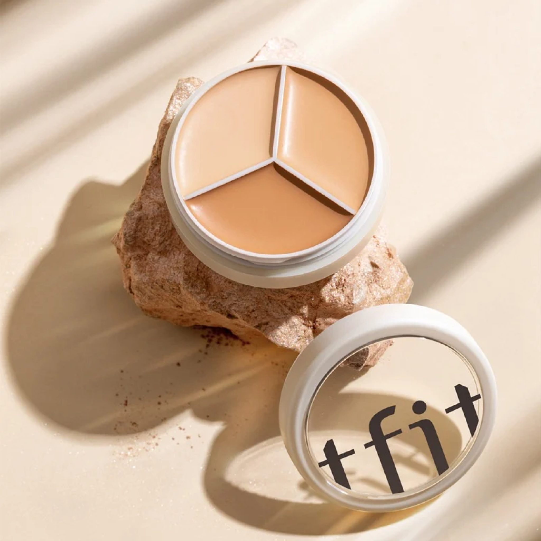 Che Khuyết Điểm Tfit - Ảnh 2